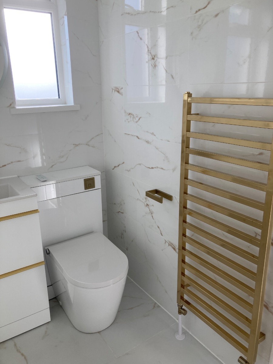 Bathroom Fitter: Image 11